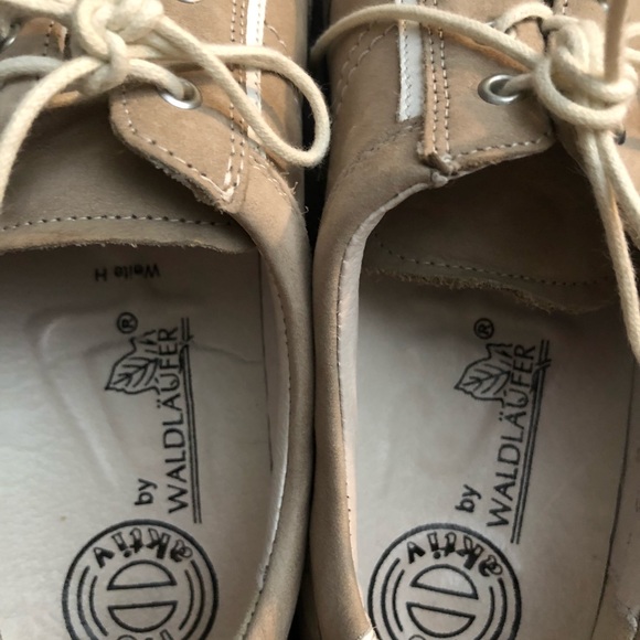 Waldlaufer leather sneaker made in Hungry - Picture 7 of 8